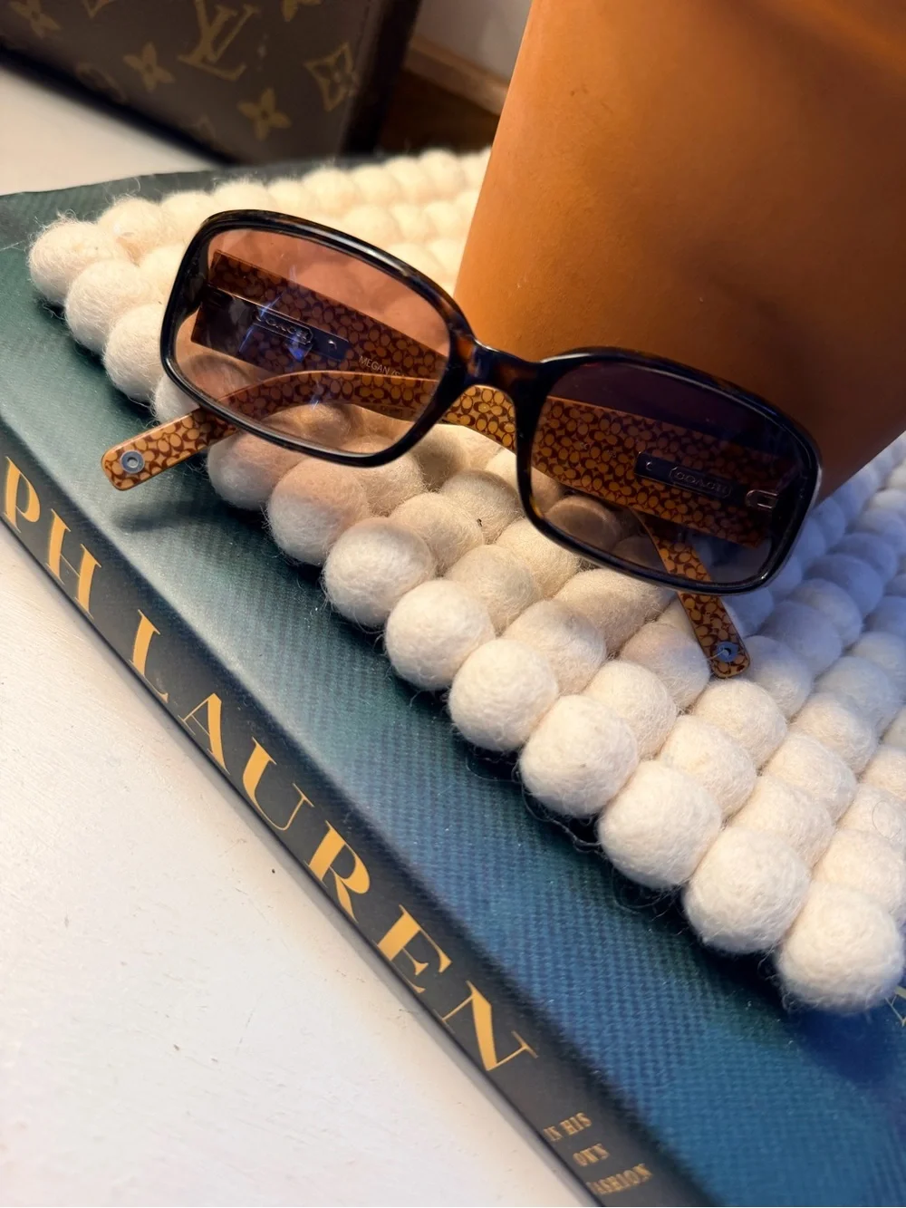 Coach Brown Tortoiseshell Sunglasses with Brown Gradient Lenses - Picture 3 of 14